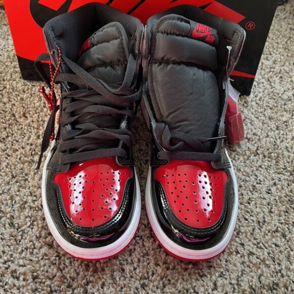 Jordan 1 High - Picture 2 of 9